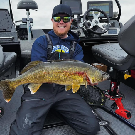 Summer Walleye Fishing - Cody Solberg & Acme Tackle