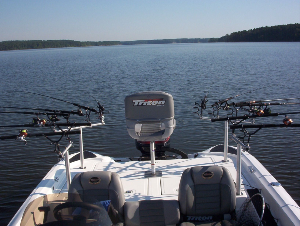 Crappie Fishing with Kalin’s: ‘Long-line’ Trolling Technique